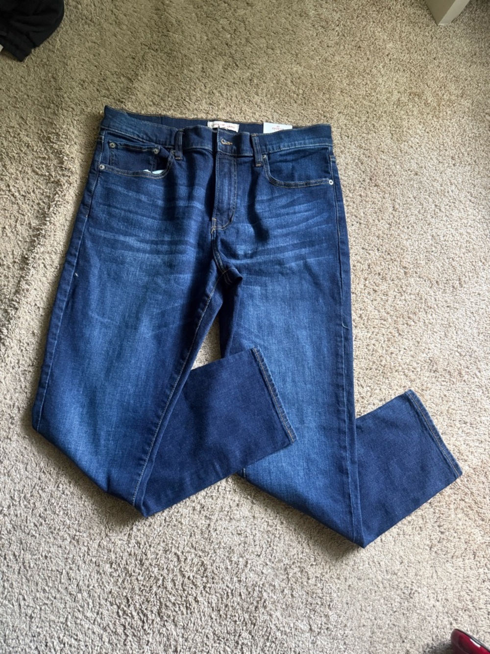 Lucky Brand Men's Slim Straight Dark Blue Jeans